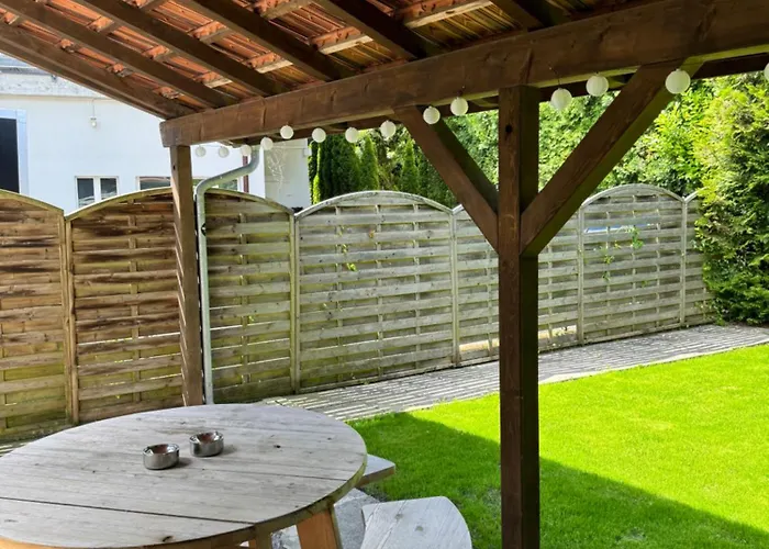 Garden House بيت للعطل